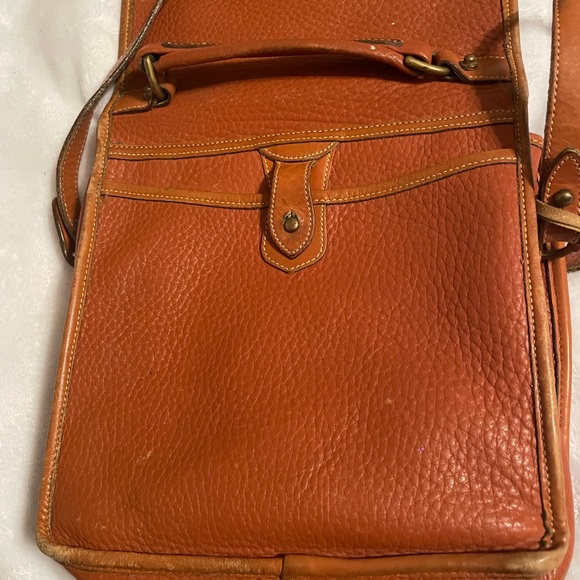 Dooney Bourke bag - Picture 6 of 16